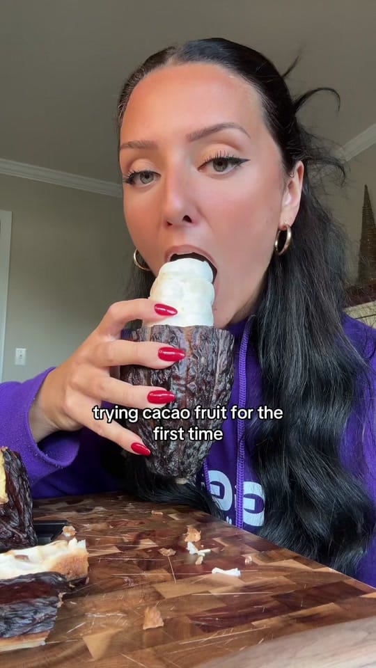 Post 8 by Lo on TikTok (video)