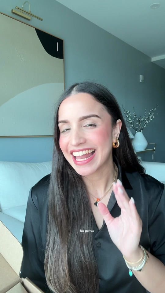 Post 7 by Lorena ✨ on TikTok (video)