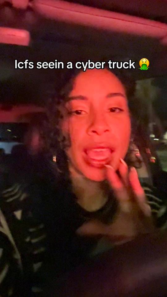 Post 2 by jasminefuego on TikTok (video)