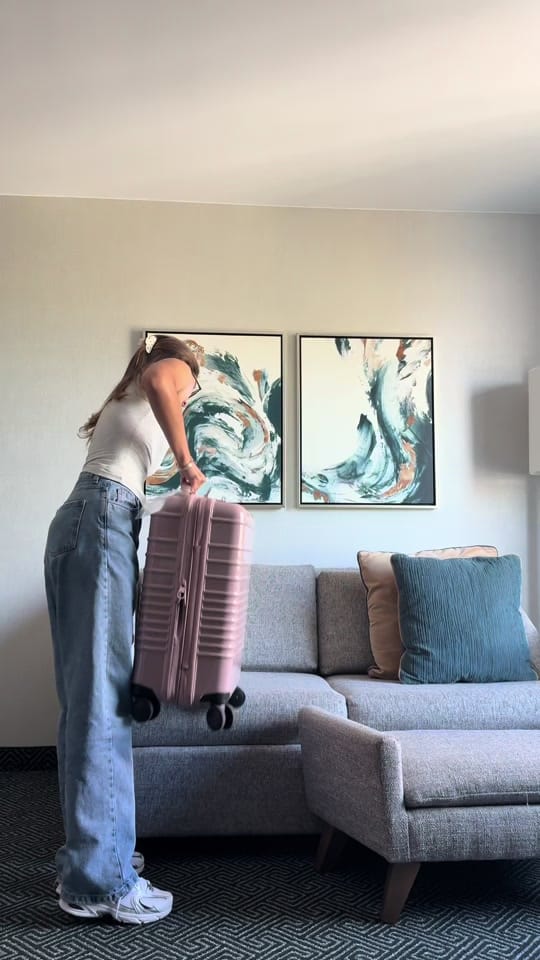 Post 1 by Eduarda Nienow on TikTok (video)