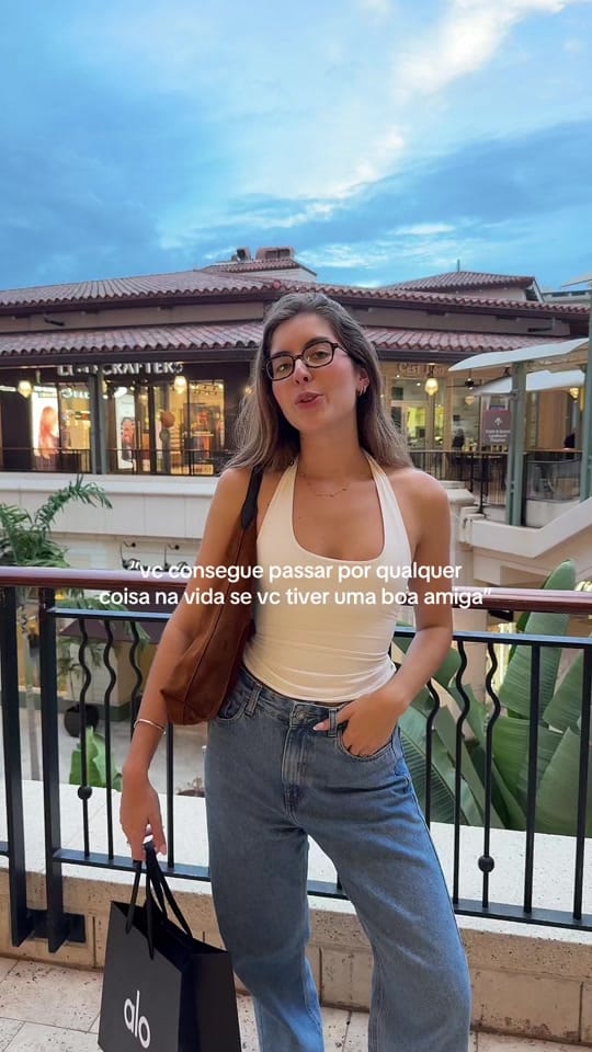 Post 8 by Eduarda Nienow on TikTok (video)