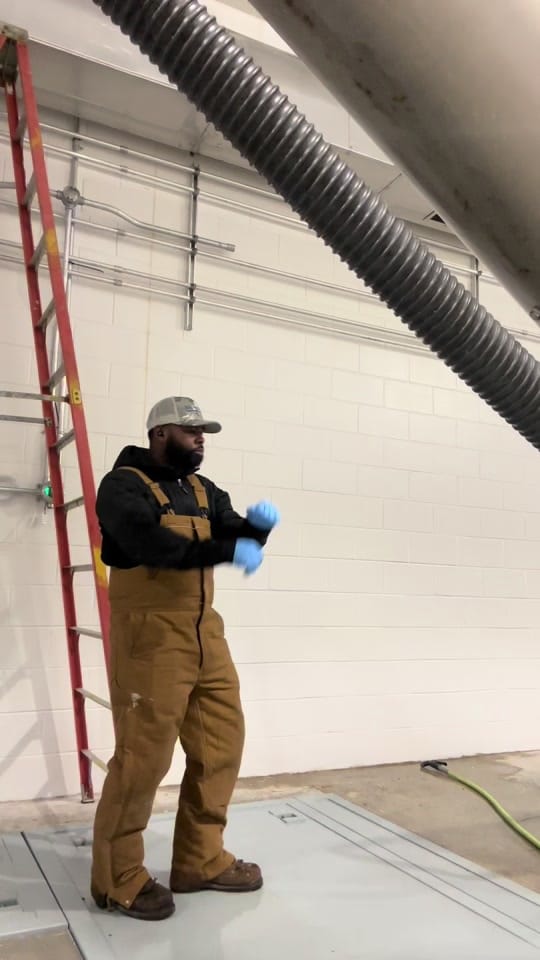Post 3 by Finesse on TikTok (video)