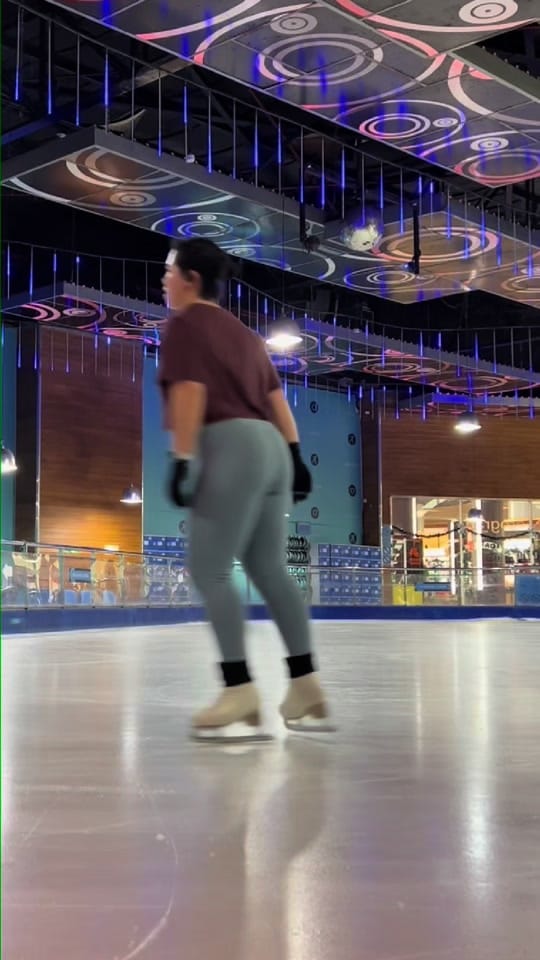 Post 10 by Susana ⋆˙⟡ ⛸️ on TikTok (video)