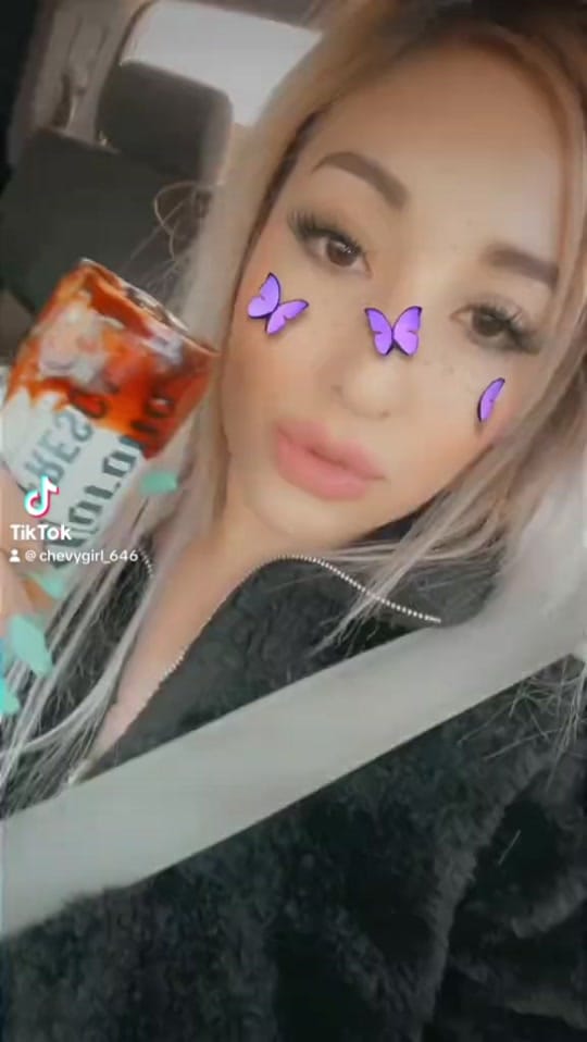 Post 10 by Soy_la_Ivette on TikTok (video)