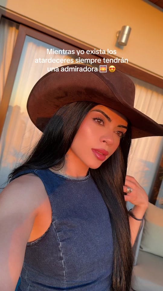 Post 6 by ANDUANGEL/MAKEUP ARTIST🪄💫 on TikTok (video)