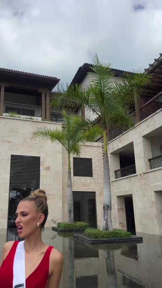 Post 10 by Mya_Mercedes22 on TikTok (video)