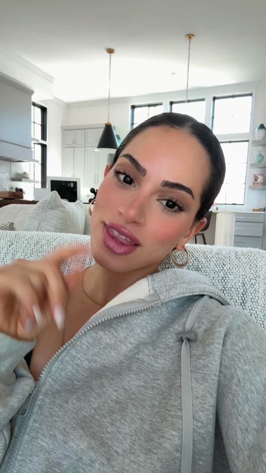 Post 10 by Sandra | Lifestyle | Tech Nerd on TikTok (video)