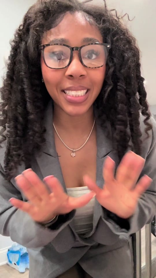 Post 5 by sadia.jjj on TikTok (video)