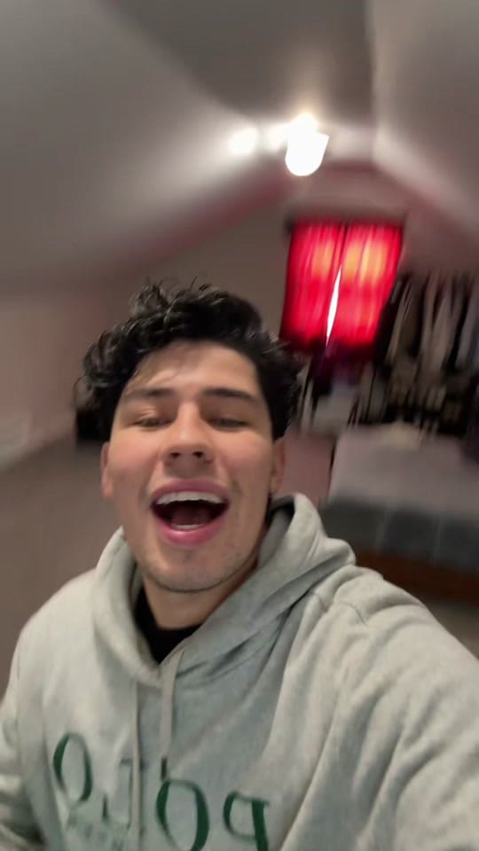 Post 3 by carlooss on TikTok (video)