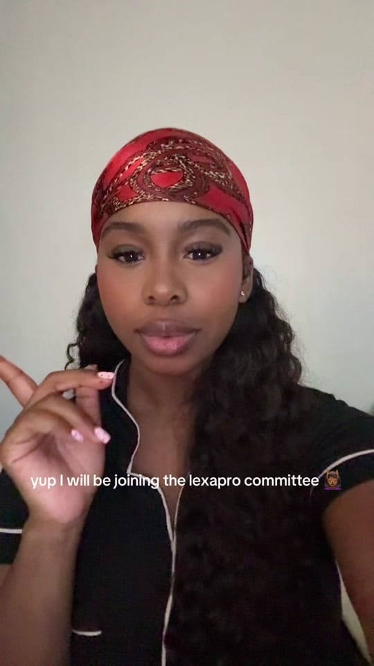 Post 9 by Naomi| Wig Influencer on TikTok (video)