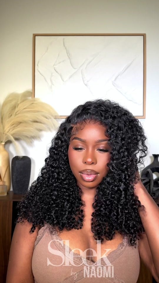 Post 10 by Naomi| Wig Influencer on TikTok (video)