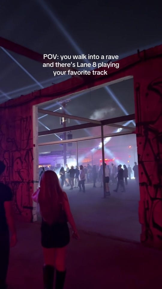 Post 4 by Diana on TikTok (video)