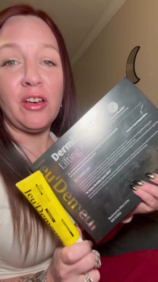 Post 2 by Meg on TikTok (video)