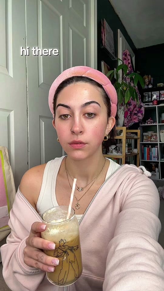 Post 9 by ari 🧸 on TikTok (video)
