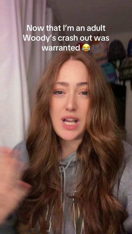 Post 4 by 🌟𝕊𝕒𝕝𝕝𝕚🌟 on TikTok (video)