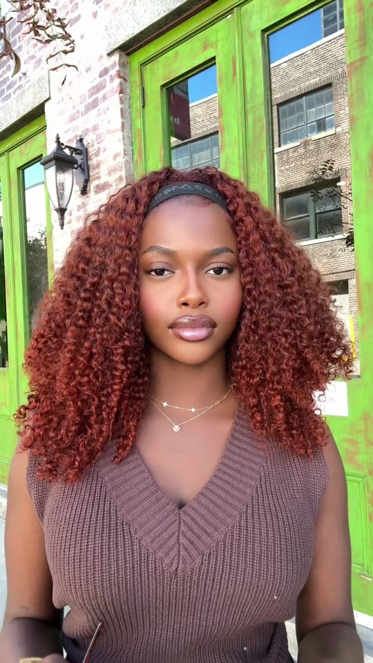Post 2 by Karoline Delacruz on TikTok (video)