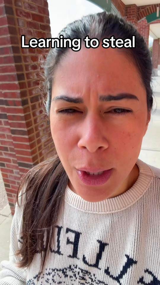 Post 3 by Jackie Reinhart on TikTok (video)