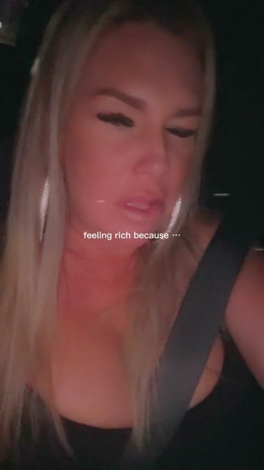 Post 6 by Marianne on TikTok (video)