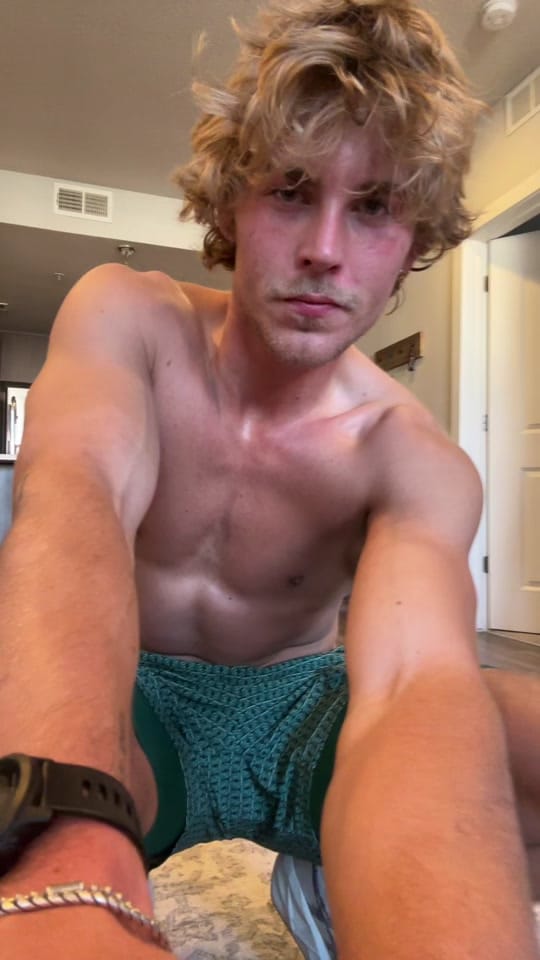 Post 2 by Braxton Fish on TikTok (video)