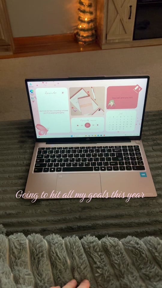 Post 5 by Kristy Mae on TikTok (video)