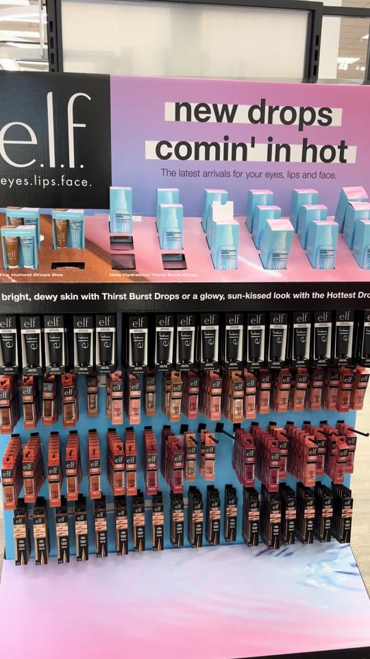 Post 9 by Monica |Makeup & More✨ on TikTok (video)