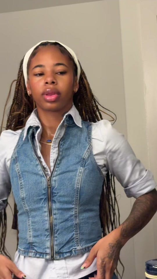 Post 4 by kay <3 on TikTok (video)