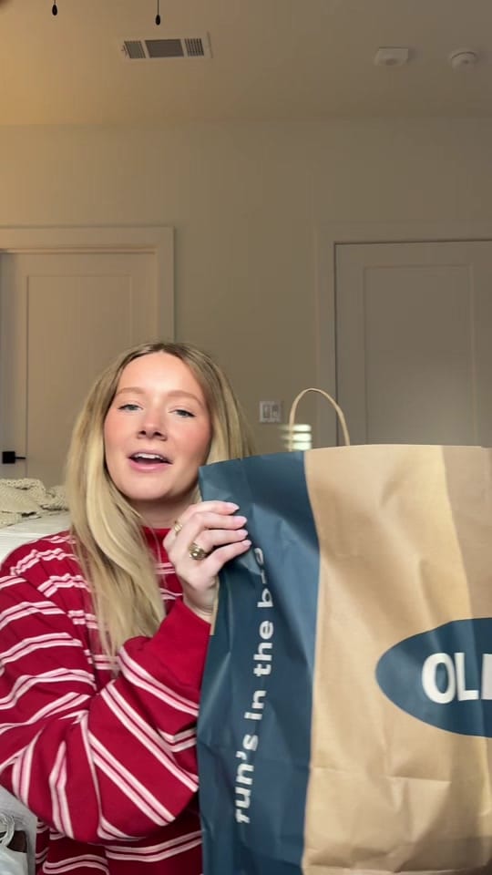Post 5 by Klein Thompson on TikTok (video)