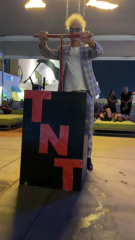 Post 2 by magicmurray on TikTok (video)
