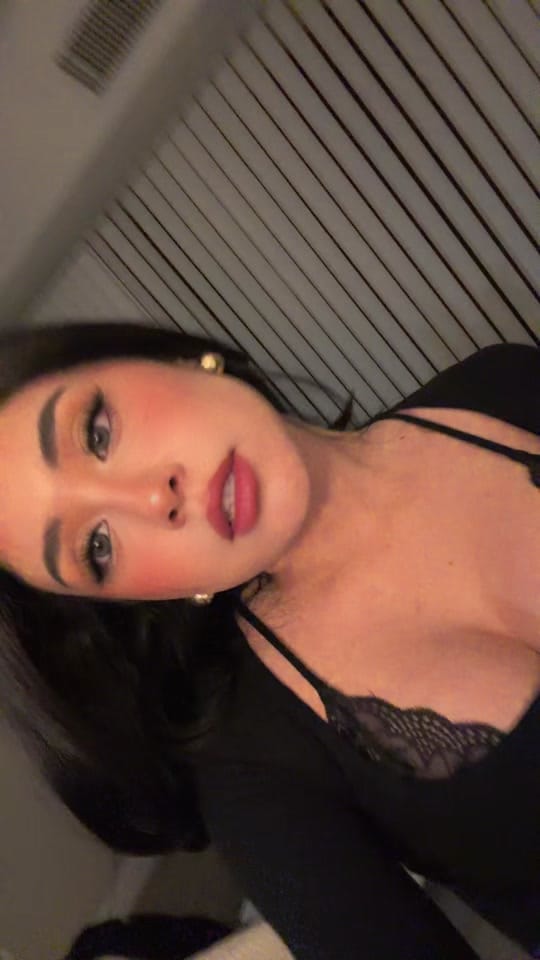Post 8 by VAL on TikTok (video)