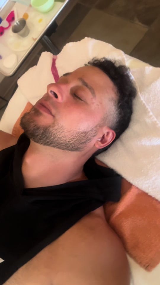 Post 3 by Artofsublime on TikTok (video)