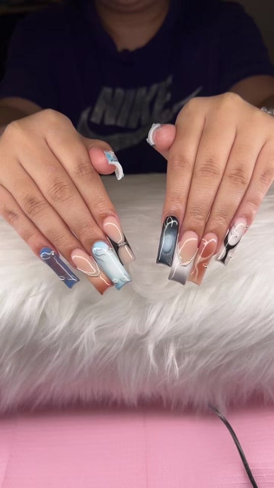 Post 5 by prettynailz210 on TikTok (video)