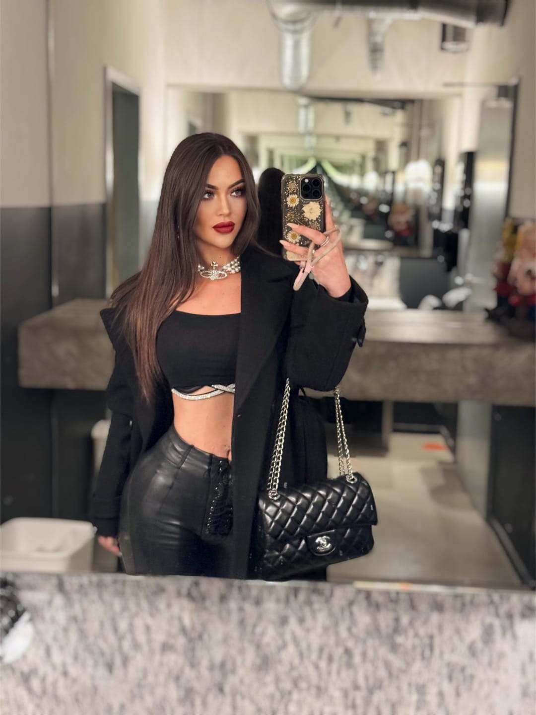 Post 2 by Vika 💋 on TikTok (video)