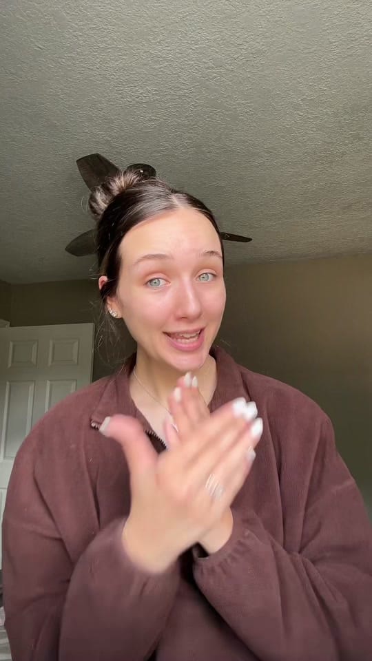 Post 10 by Harley Starr on TikTok (video)
