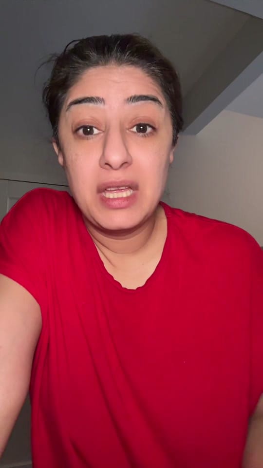 Post 8 by Amnakardar on TikTok (video)