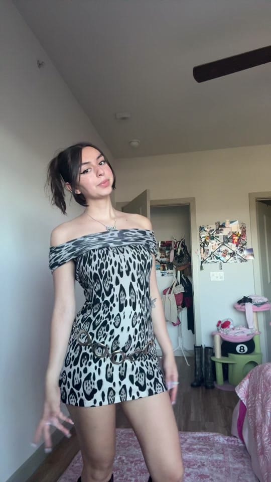 Post 6 by neko g on TikTok (video)