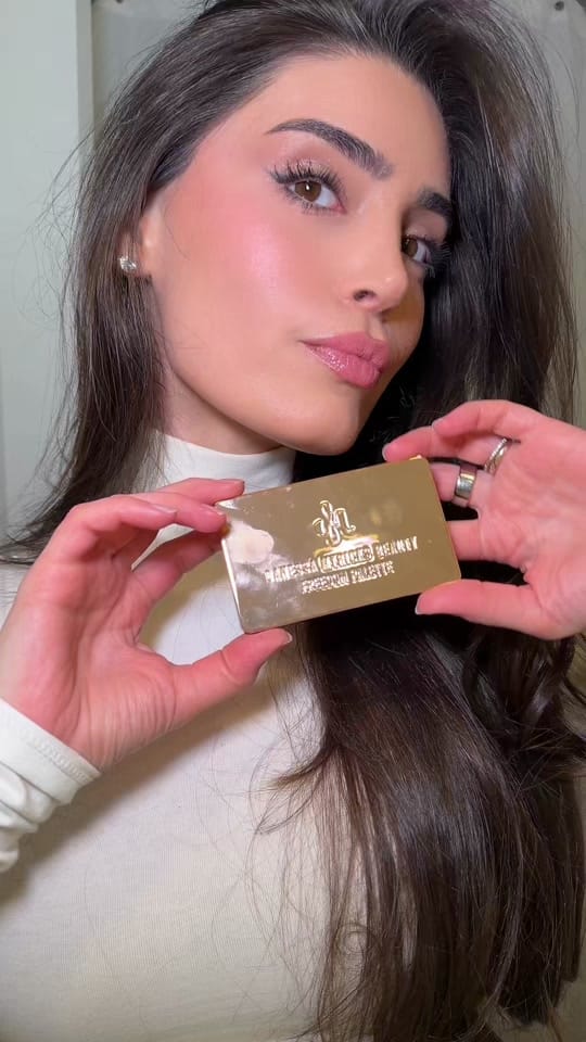 Post 1 by Buket on TikTok (video)