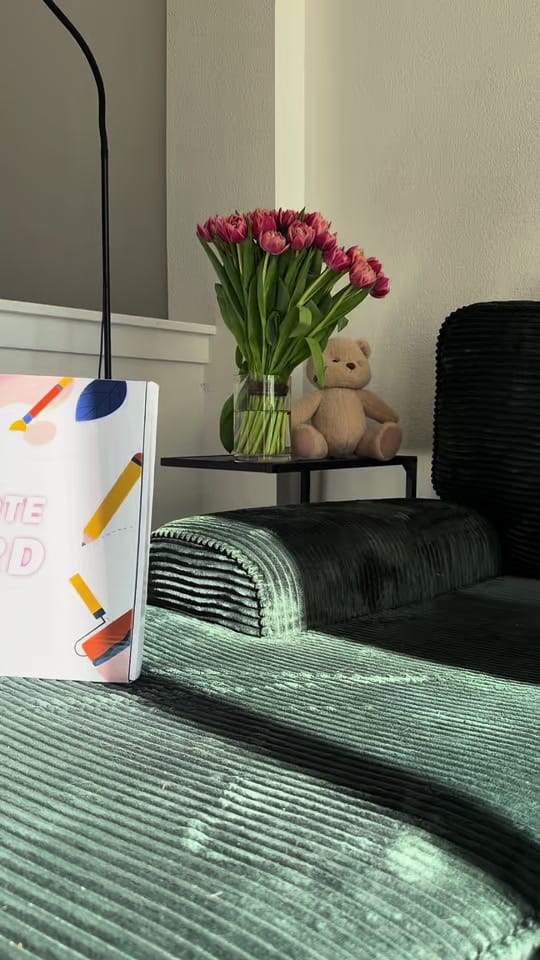 Post 4 by Nataliia Naklitska on TikTok (video)