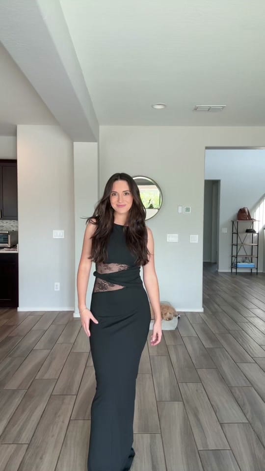 Post 4 by Valentina Brown on TikTok (video)