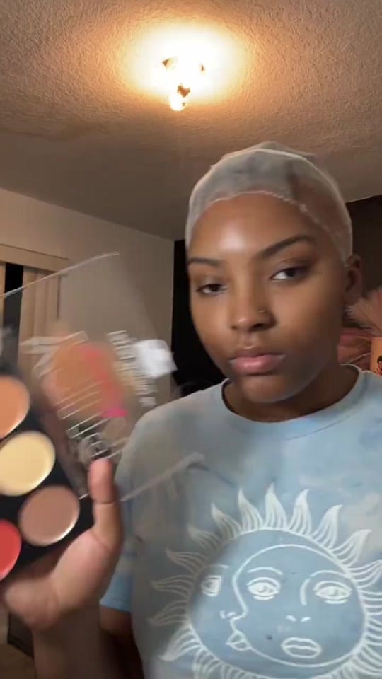 Post 3 by chynadoll <3 on TikTok (video)