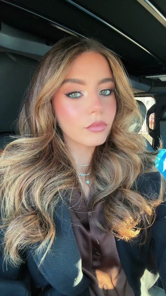 Post 6 by Su🎱 on TikTok (video)