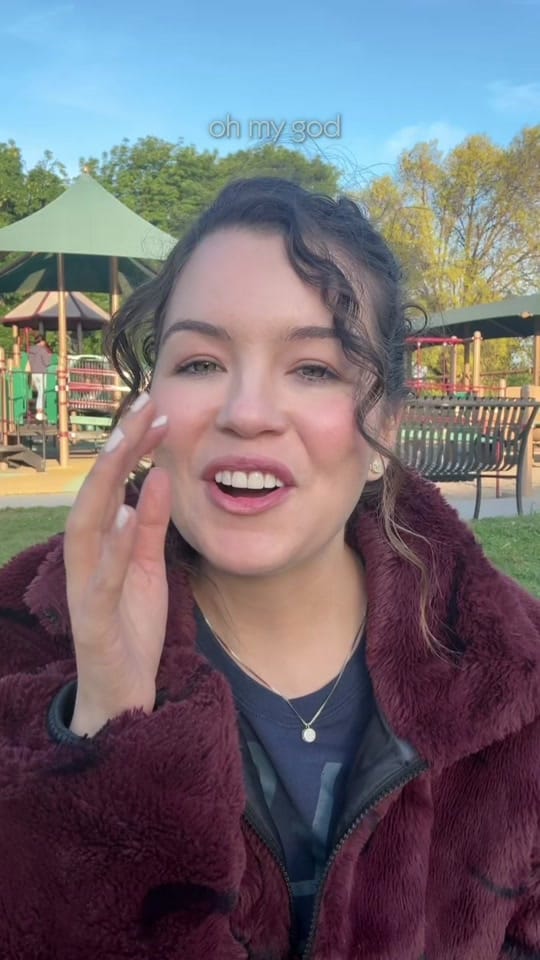 Post 4 by anacarolinasway on TikTok (video)