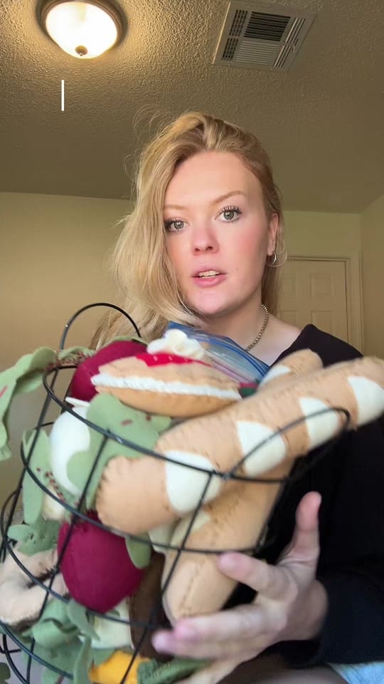 Post 8 by Savy J on TikTok (video)