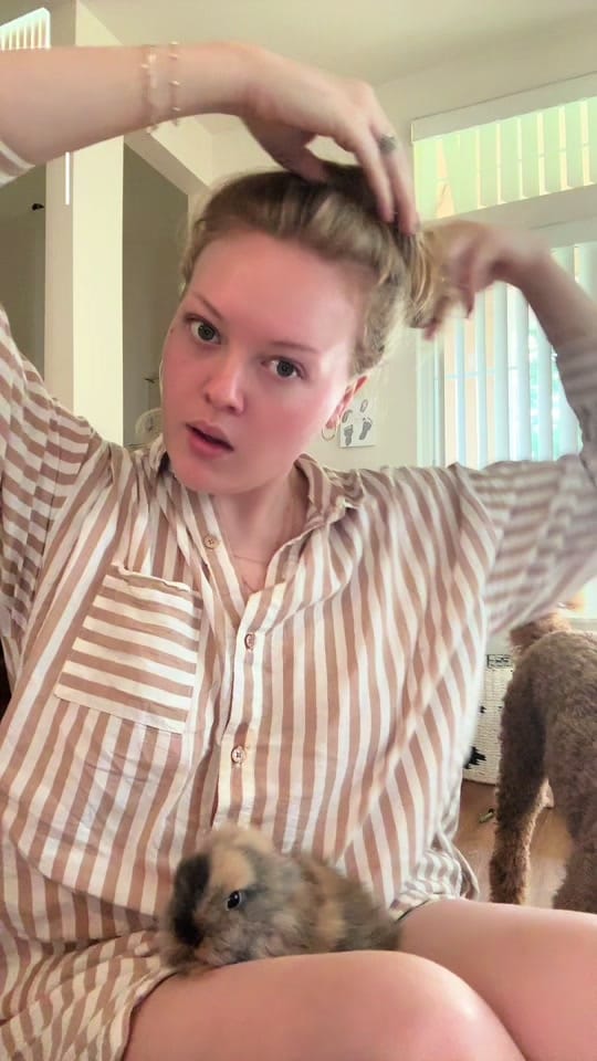 Post 6 by Savy J on TikTok (video)