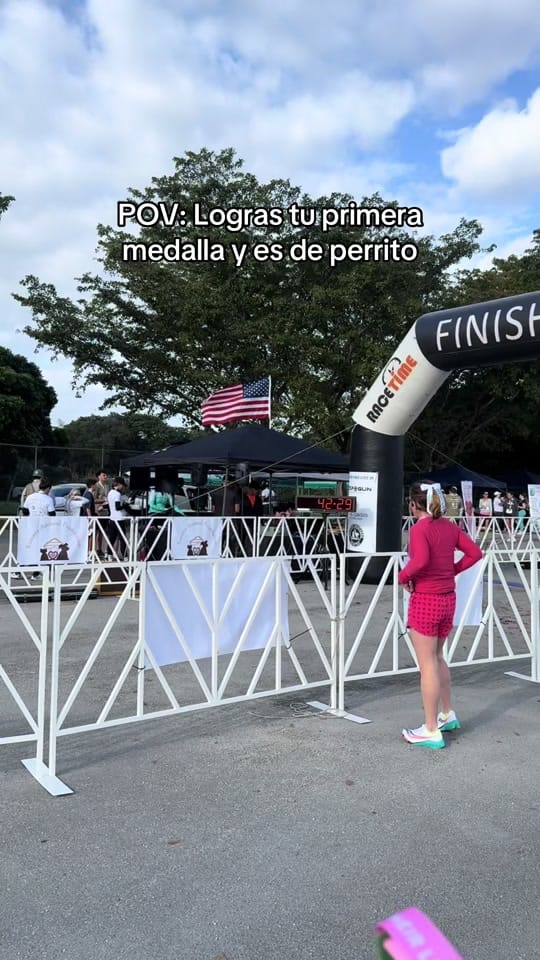 Post 4 by Gaby Kisses on TikTok (video)