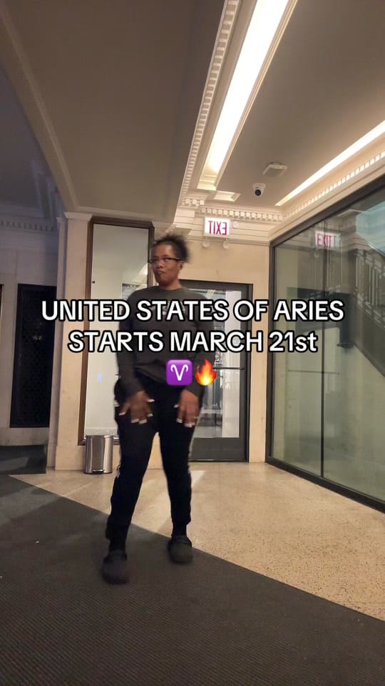 Post 3 by Chanel Nicole 🫧🎸 on TikTok (video)