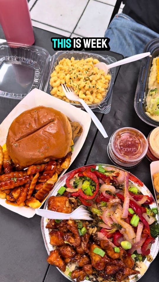Post 9 by Eatz & Beatz on TikTok (video)
