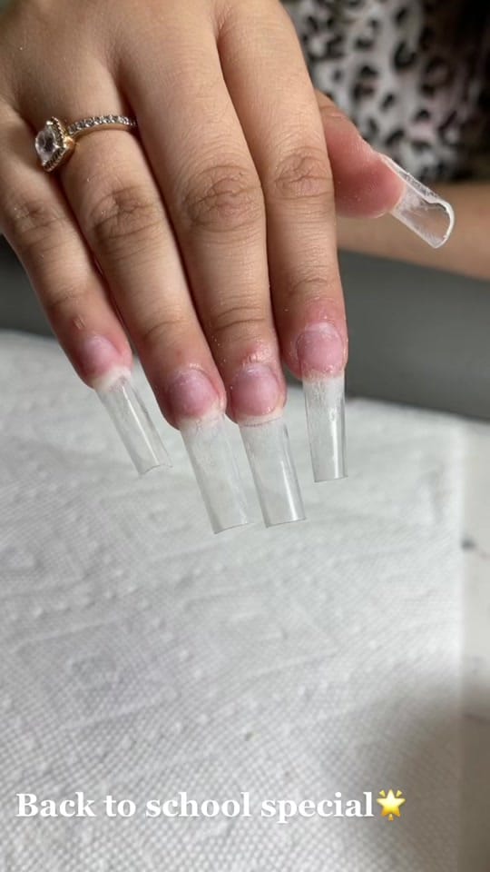 Post 10 by Gema’s beautyy on TikTok (video)