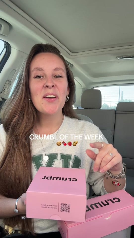 Post 2 by ℒaura on TikTok (video)