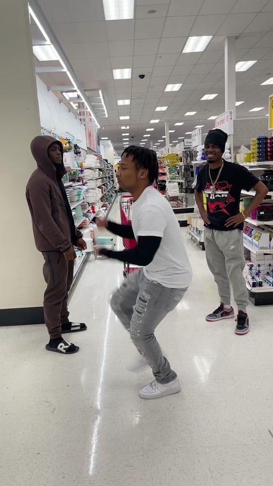 Post 3 by EJ[?]…®️ on TikTok (video)