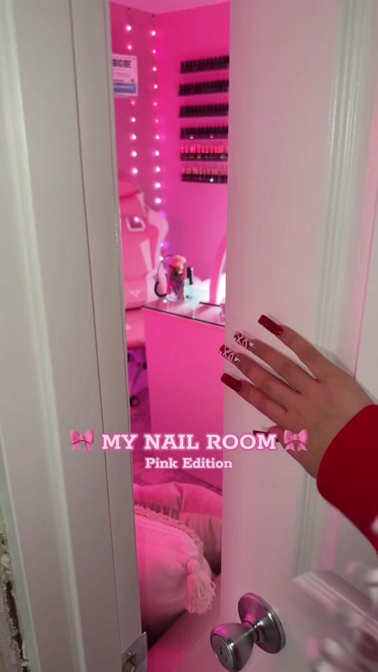 Post 3 by 𝐊 𝐀 𝐒 𝐒 𝐀 𝐍 𝐃 𝐑 𝐀 ❦ on TikTok (video)